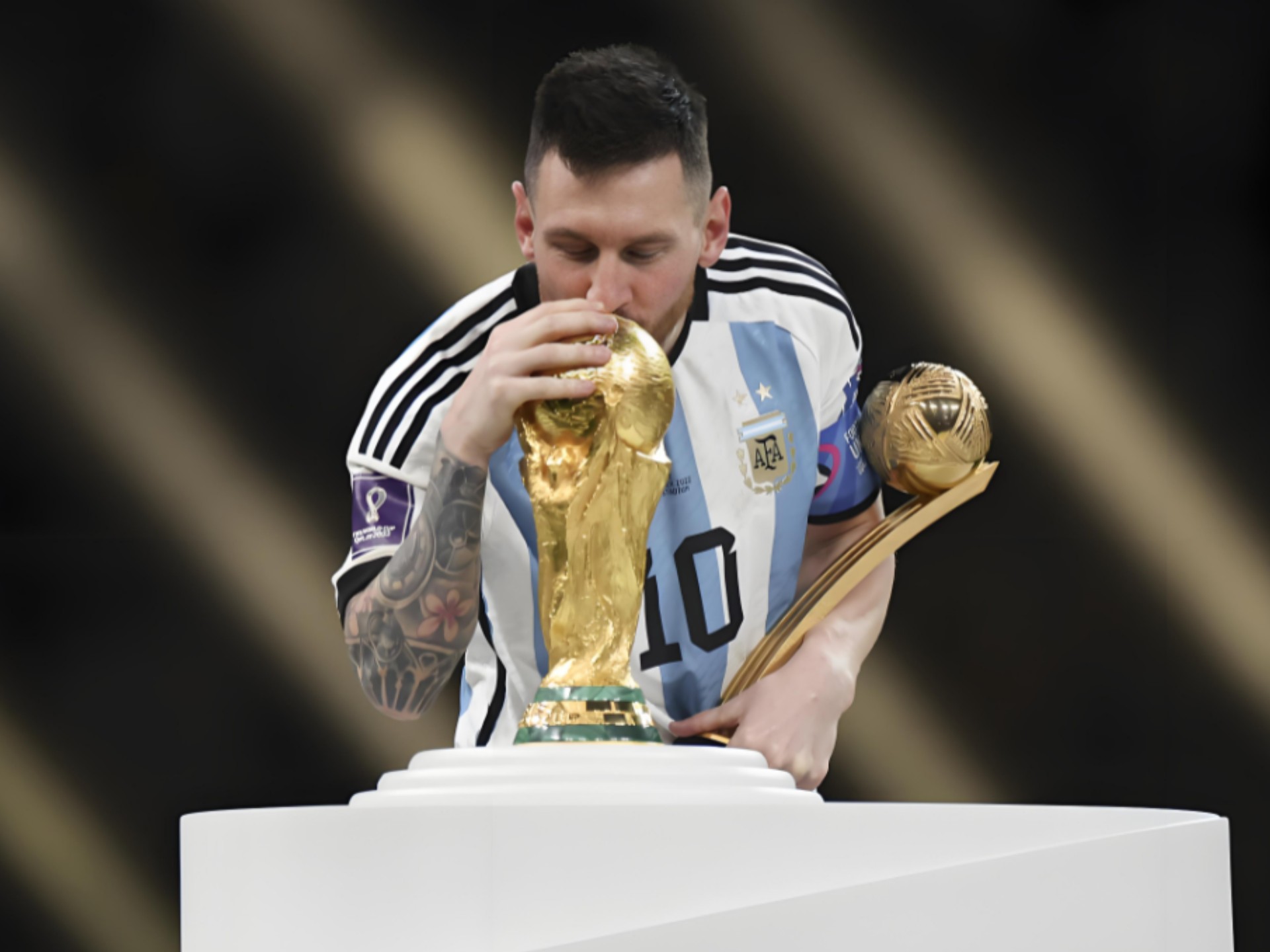 米体：博洛尼亚前锋卡斯特罗表现出色，有望获阿根廷队征召（米体：博洛尼亚前锋卡斯特罗状态火热，或将入选阿根廷国家队）