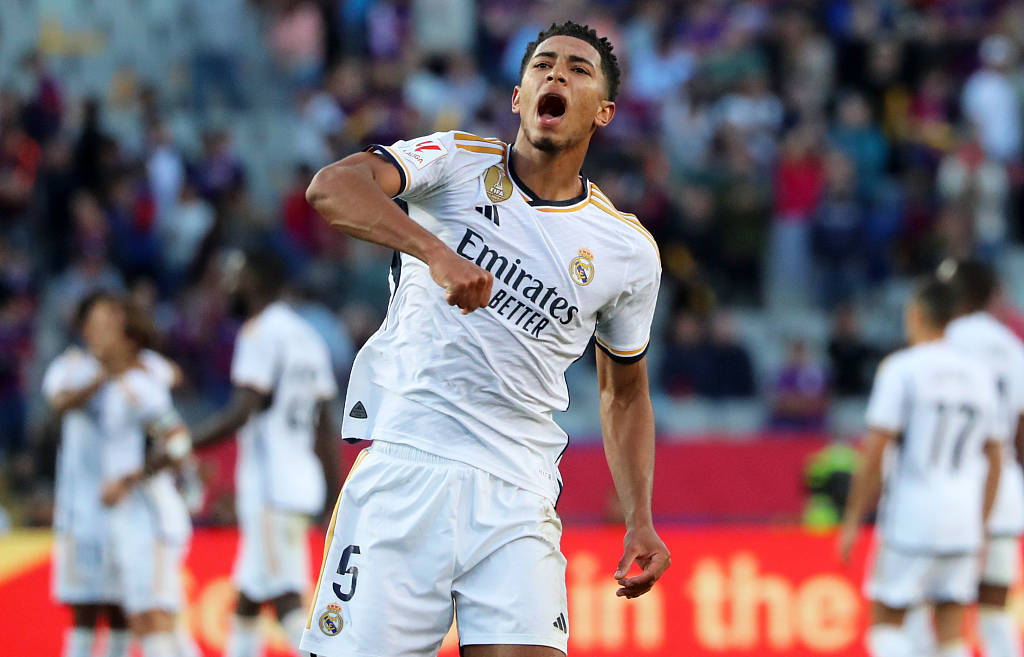 利物浦萨拉赫任意球破门锁定胜局（萨拉赫任意球建功助利物浦锁定胜利）