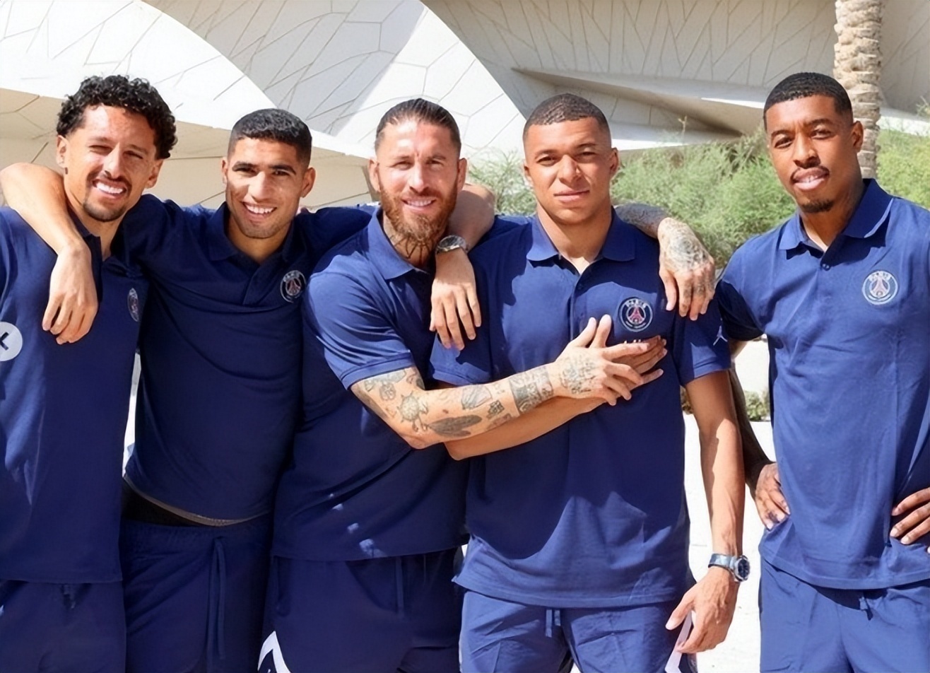 TA：赢球正成为枪手的一种习惯；诺伊尔在定位球防守上很脆弱（TA：枪手赢球渐成常态；诺伊尔在定位球防守上暴露短板）